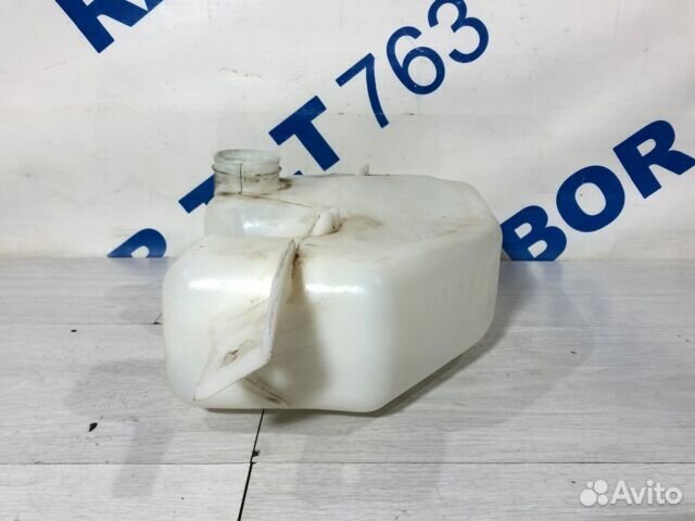 Бачок омывателя LADA vesta 1.6 мт седан