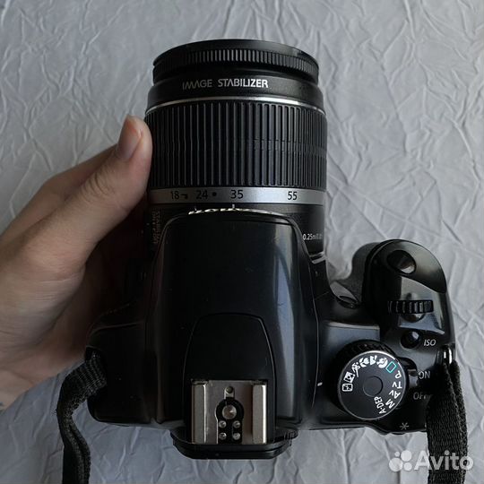 Зеркальный фотоаппарат Canon EOS 450D kit