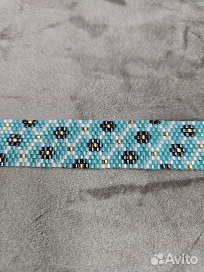 Браслет из бисера