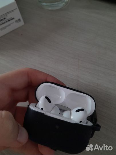 Наушники Apple AirPods Pro