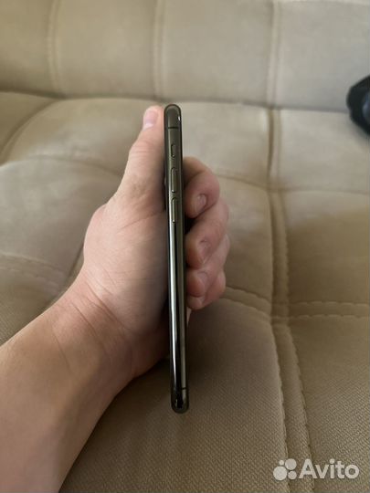 iPhone 11 Pro, 64 ГБ