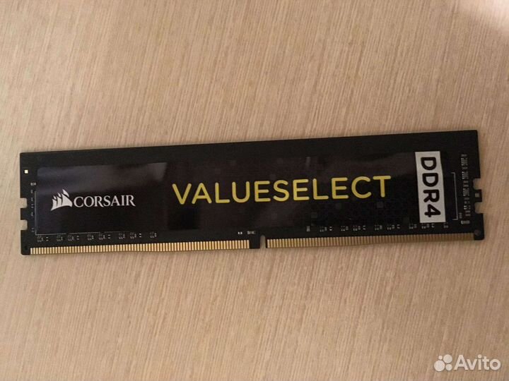 DDR4 8 гб Corsair Value Select cmv8gx4m1a2133c15