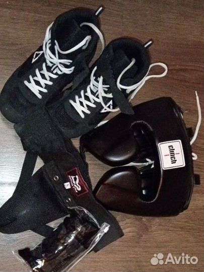 Шлем для бокса; боксерки