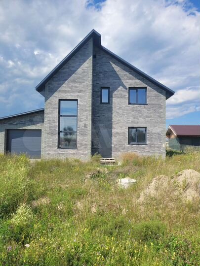 Дом 170 м² на участке 8 сот.