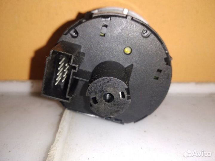 Блок управления светом Volkswagen Caddy 2KB BSU