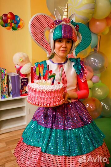 Аниматоры Уэнздей Дед Мороз и Снегурочка