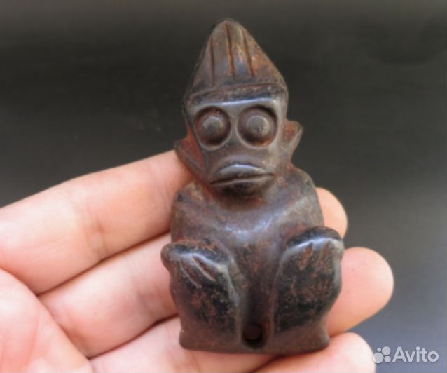 Древнейшая фигурка Хуншань 5-3 тыс. лет до н.э