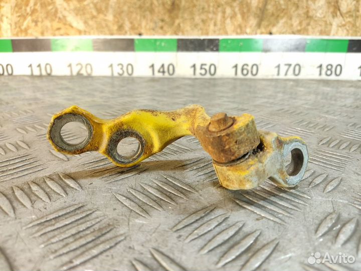 Петля двери передней правой верхняя Ford Focus 2005-2008