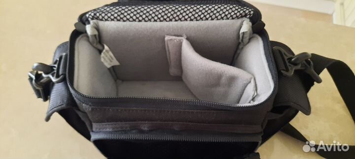 Сумка для фото/видеокамеры Lowepro Edit 110