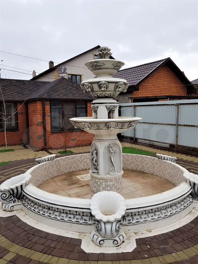 Дом 218,9 м² на участке 7 сот.