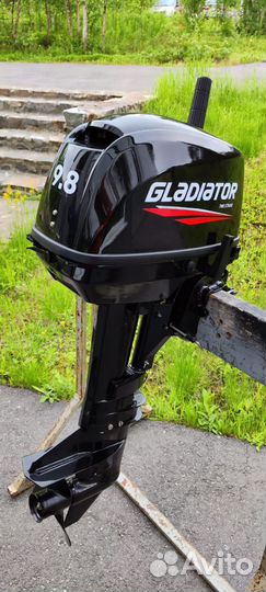 Новый лодочный мотор Gladiator 9.8