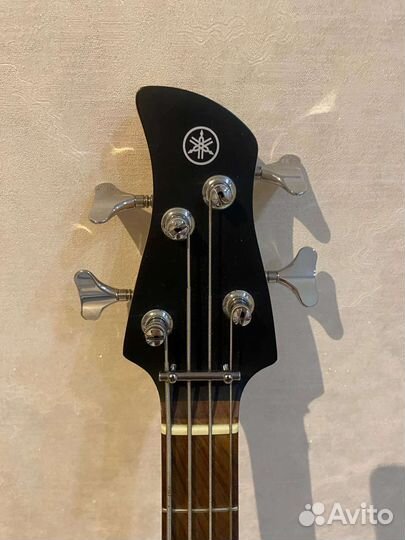 Бас гитара yamaha trbx 174