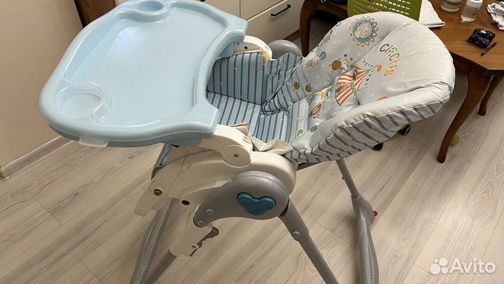 Стул для кормления