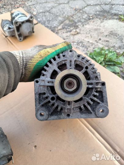 Renault генератор