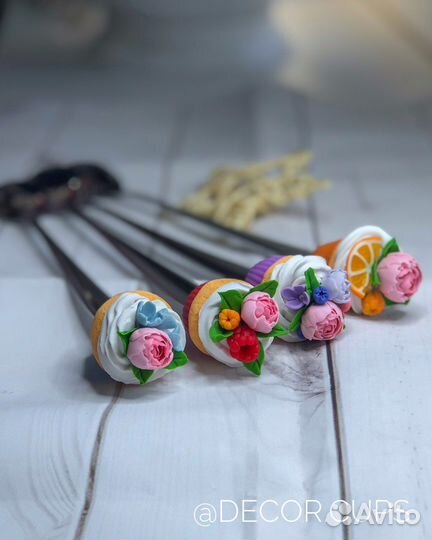 Ложки с декором для подарка