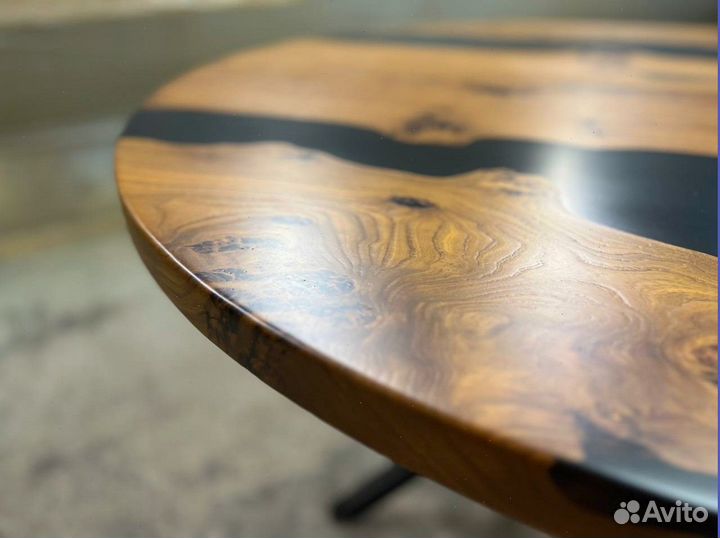Стол обеденный круглый