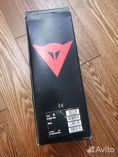 Мотоналокотники Dainese Италия