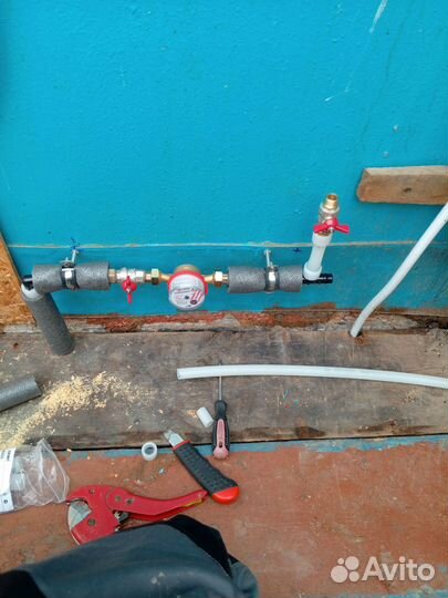 Монтаж теплых водяных полов отопления, сантехник