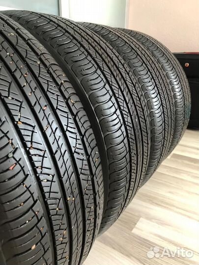 Michelin Latitude Tour HP 215/70 R16