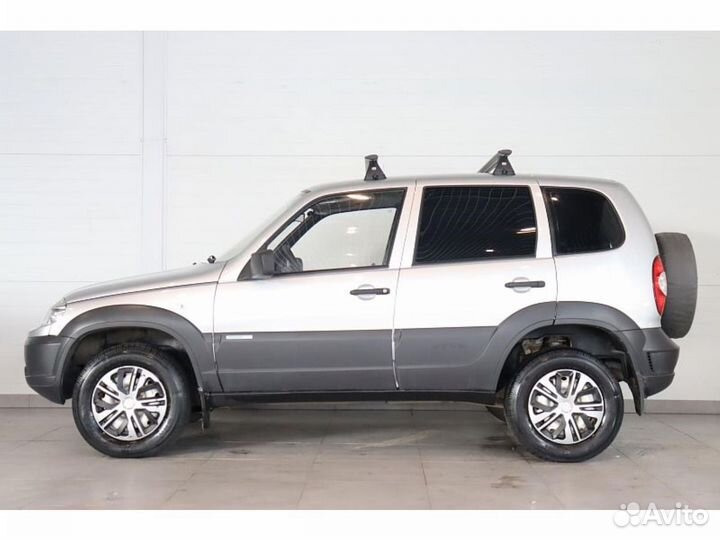 Chevrolet Niva, 2011