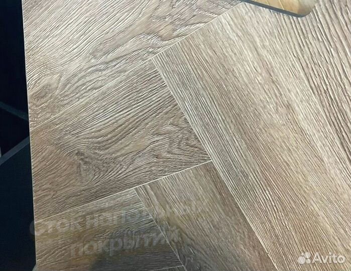 Кварцвиниловая плитка елка