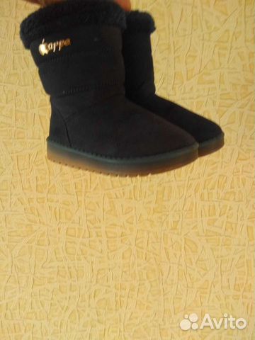 Детские новые натуральные угги