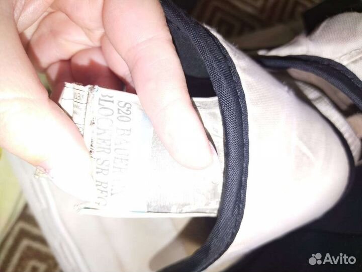 Вратарские перчатки