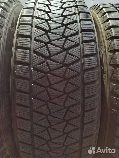 Bridgestone Blizzak DM-V2 225/65 R17 99T