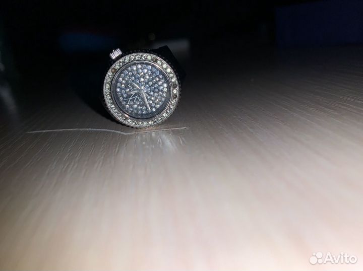 Кольцо-часы Toy Watch