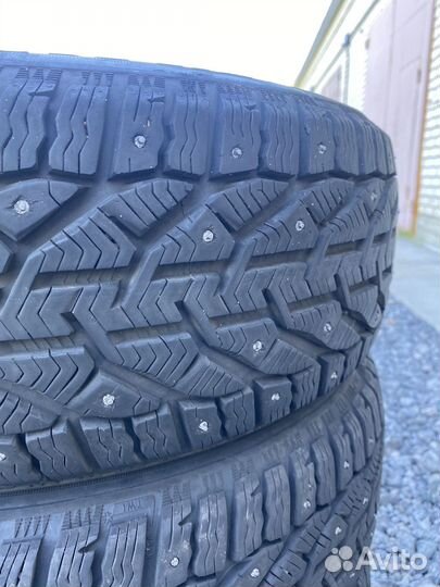 Kormoran Stud 2 205/55 R16