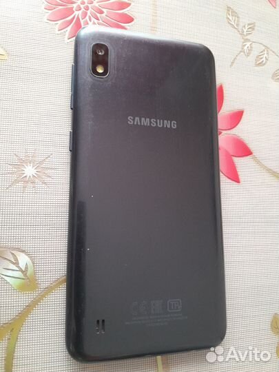 Samsung Galaxy A10, 2/32 ГБ