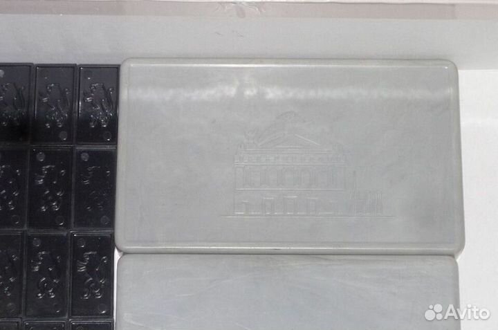 Домино в коробке Львов