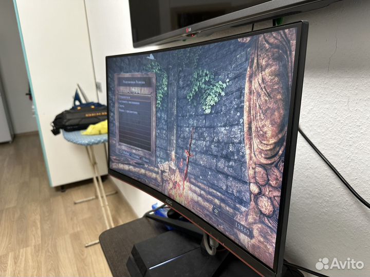 Игровой монитор Aoc 144 24 изогнутый