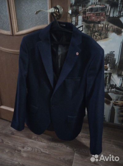 Продам мужской пиджак