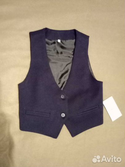 Жилет для девочки, р.134