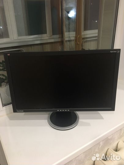 Монитор 24 дюйма