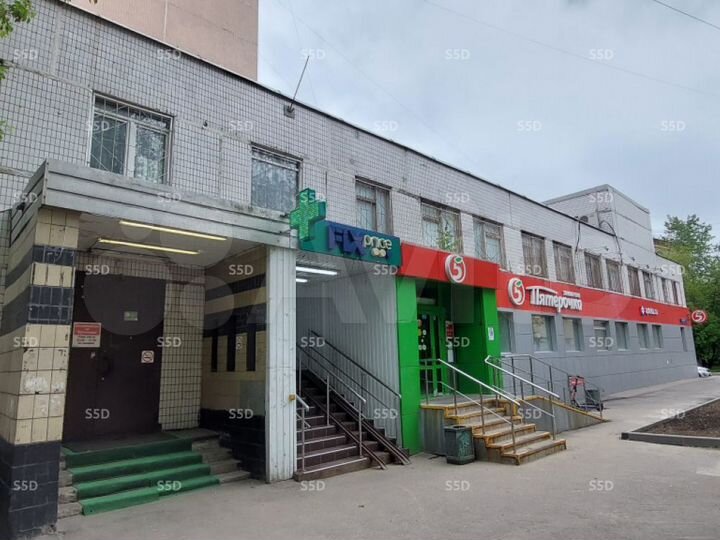 Продам торговое помещение, 815 м²