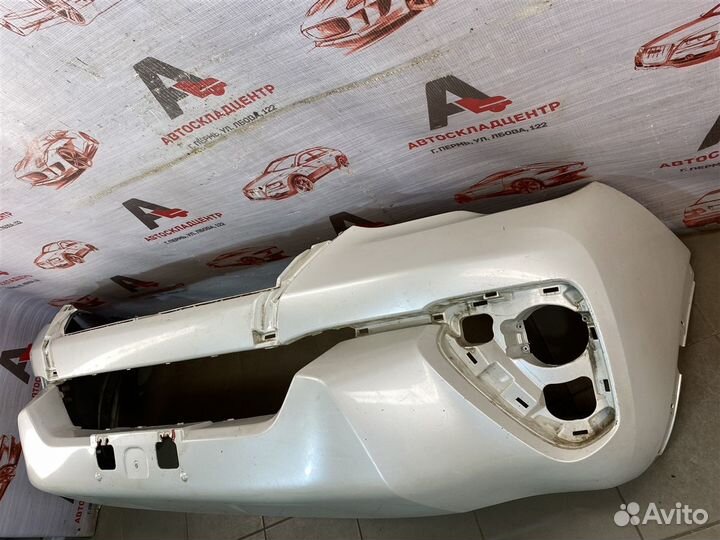 Бампер передний Toyota Fortuner с 2015 года