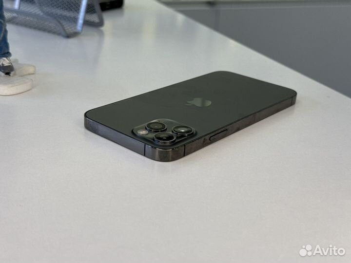 iPhone 12 Pro, 256 ГБ