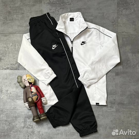 Костюм Nike