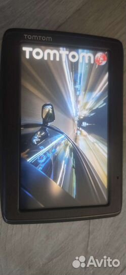 Автомобильный GPS навигатор tomtom via