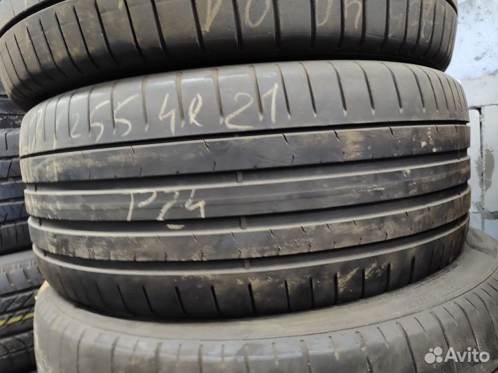 Pirelli P Zero PZ4 255/40 R21 W