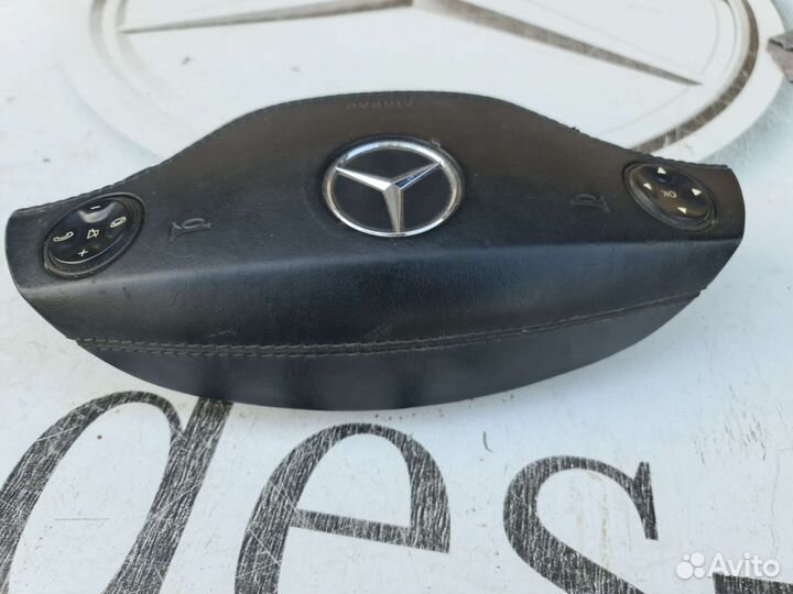 Подушка безопасности руля Mercedes W221