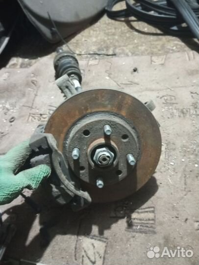 Передние тормозные диски на Шевроле Авео Т 250