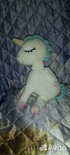 Радужный единорог амигуруми