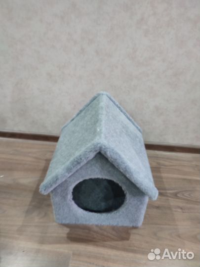 Домик для собаки или кошки