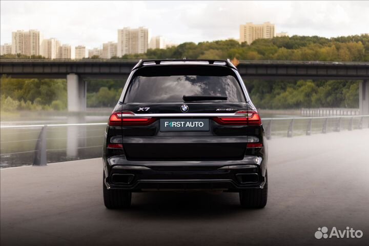 Аренда BMW X7 40i