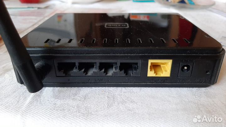 Маршрутизатор D-Link DIR-300 Вай фай роутер модем