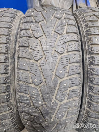 Yokohama Ice Guard IG55 215/55 R17 98T