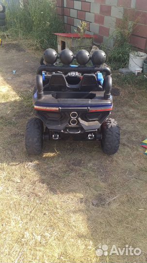 Детский электромобиль б/у